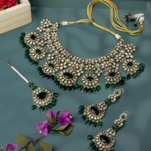 Royal Emerald Aura Kundan Bridal Set - 40% OFF