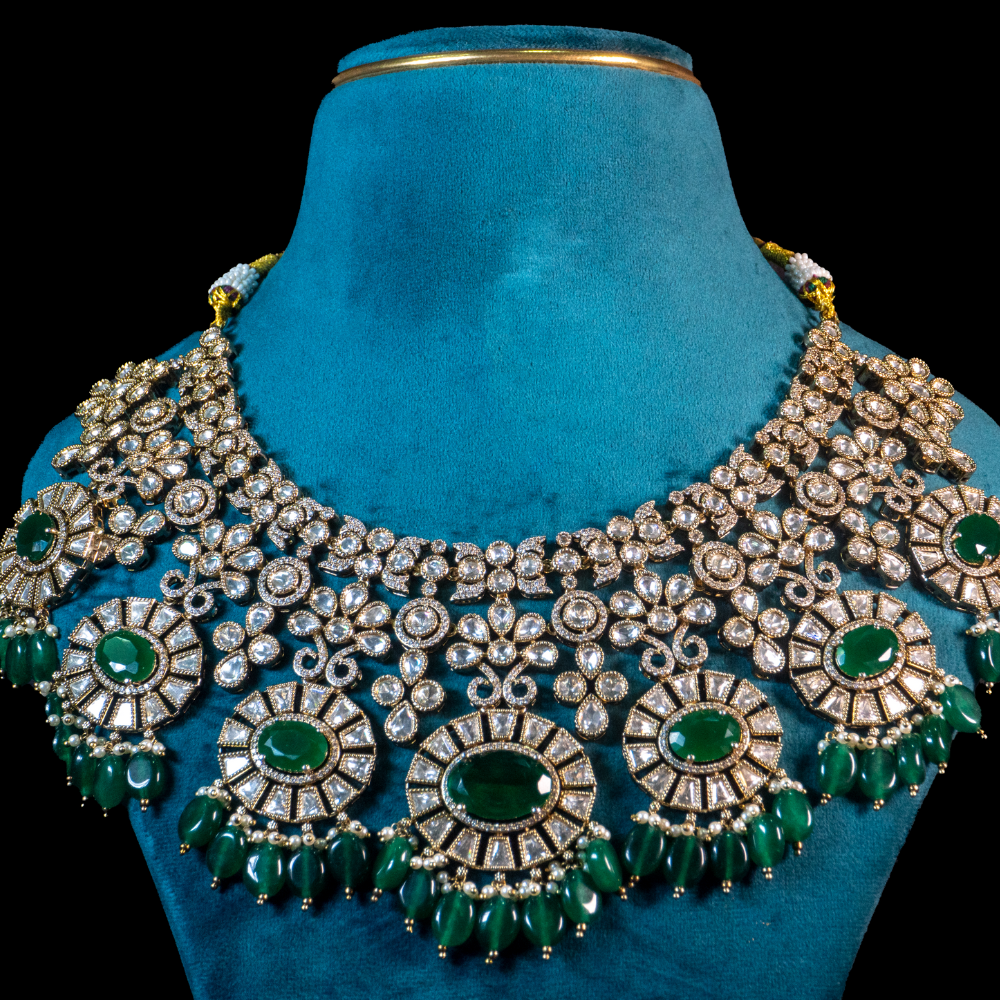 Kundan Dhulan Set – Royal Green Bridal Grandeur - Image 2