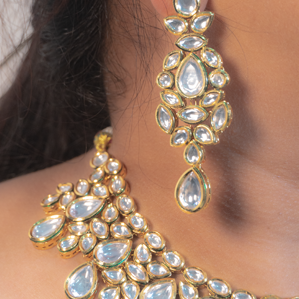 Royal White Kundan Choker – Timeless Bridal Elegance - Image 2