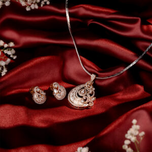 Elegant Diamond & Pearl Set - 30% OFF